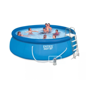 Avec cette piscine Intex, vous allez faire le bonheur de toute la famille ! Vos enfants pourront s'amuser comme des petits fous et vous pourrez nager et vous détendre en toute sérénité. La piscine Intex est très robuste grâce à son liner triple épaisseur. La piscine est livrée avec de nombreux accessoires qui rendront vos baignades plus agréables ! Elle se monte facilement en 15 minutes et pour vous aider vous disposez également d'un DVD d'instructions.